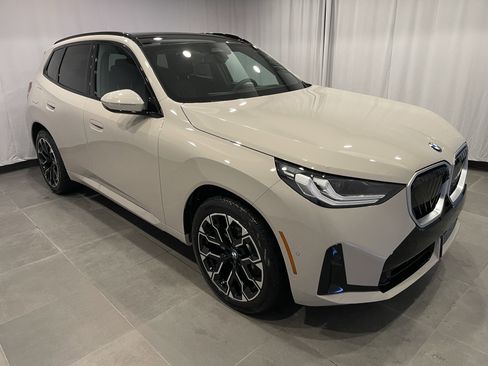 New 2026 BMW X3 xDrive30 w/ Premium Package image 3