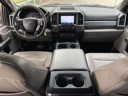 Used 2020 Ford F250 XLT w/ XLT Premium Package AWD/4WD image 9