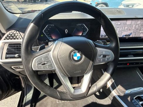 Used 2023 BMW X7 xDrive40i w/ Premium Package AWD/4WD image 14