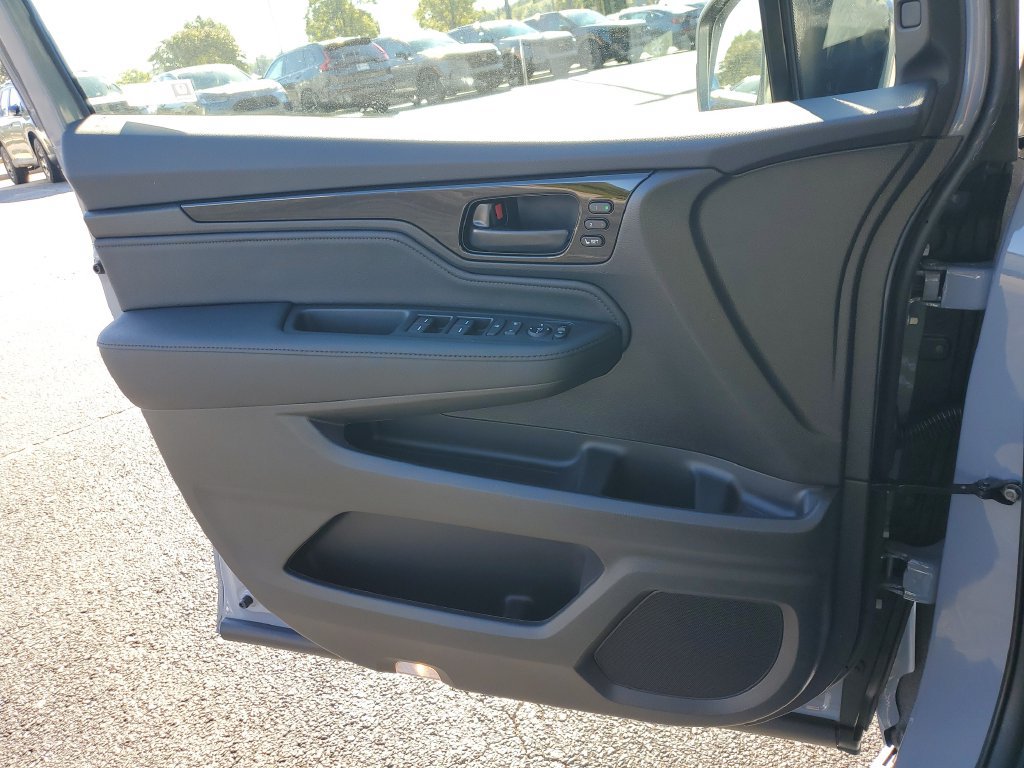New 2027 Honda Odyssey Touring image 21