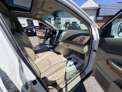 Used 2009 Lexus RX 350 AWD image 16