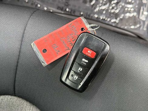 Certified 2018 Toyota Camry LE w/ Audio Package FWD image 31