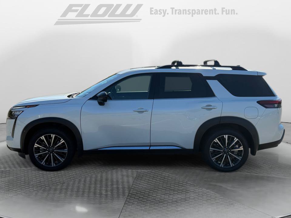 Used 2026 Nissan Pathfinder Platinum w/ Cargo Package FWD image 4
