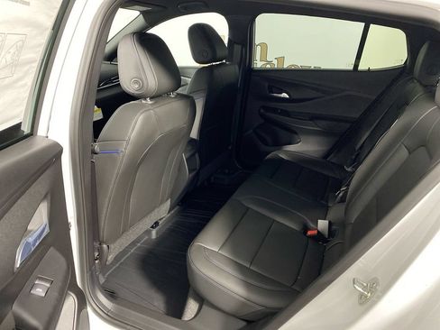 Used 2026 Buick Envista Sport Touring w/ Convenience I Package FWD image 21