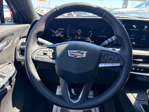 Used 2025 Cadillac XT4 Premium Luxury w/ Cold Weather Package image 17