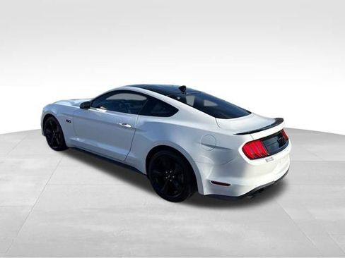 Used 2022 Ford Mustang GT w/ Equipment Group 301A image 5