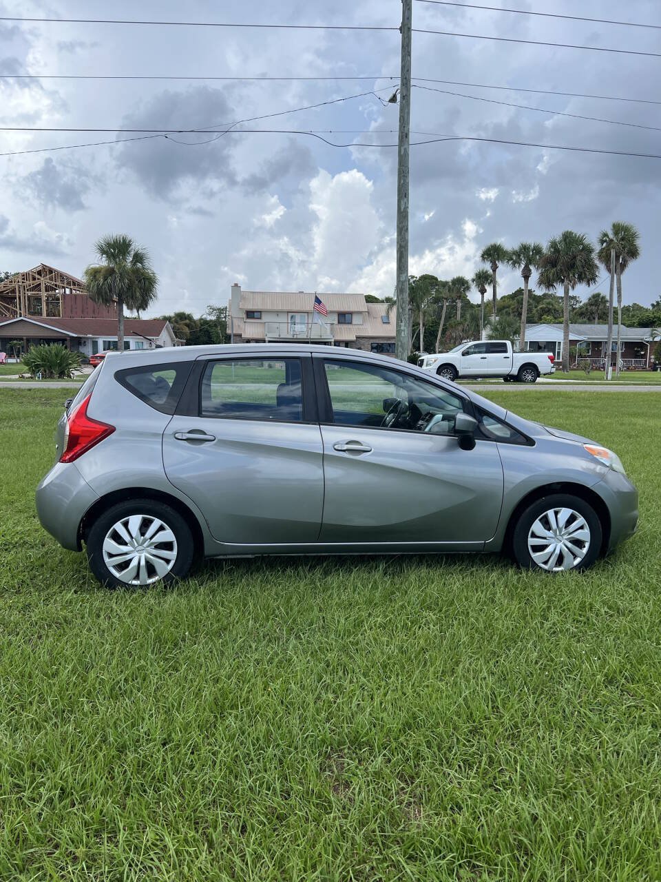 Used 2015 Nissan Versa Note SV FWD image 5