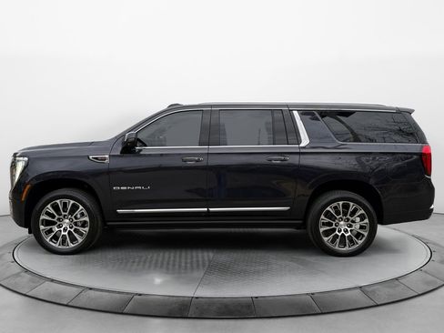 New 2026 GMC Yukon XL Denali w/ Sun & Power Step Package image 3