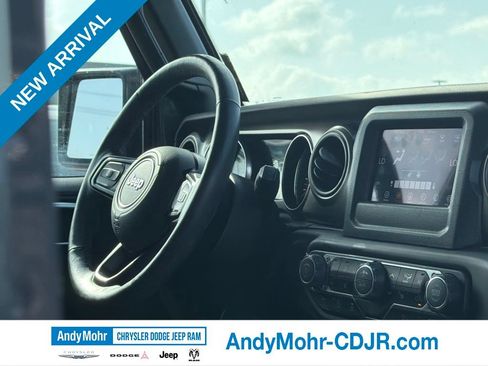 Used 2018 Jeep Wrangler Unlimited Sport S AWD/4WD image 20
