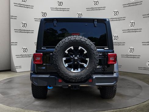 Used 2024 Jeep Wrangler Unlimited Rubicon 4xe AWD/4WD image 4
