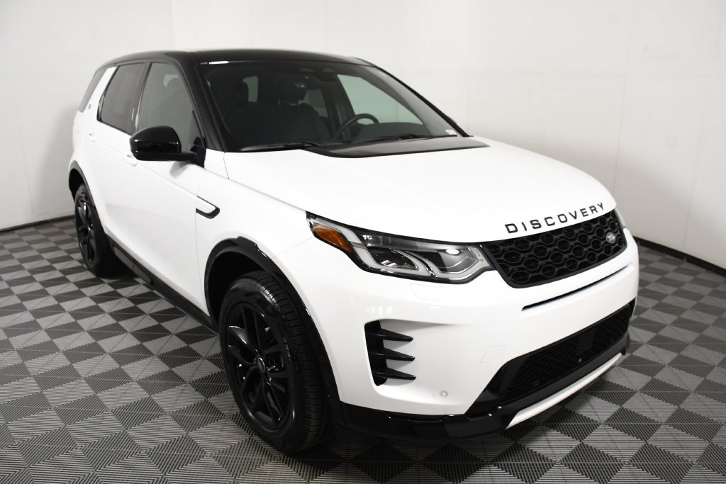 Certified 2025 Land Rover Discovery Sport Dynamic SE AWD/4WD image 9