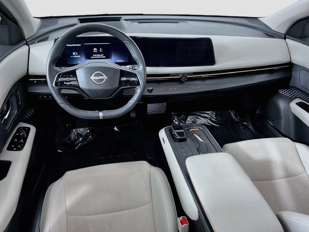 Used 2023 Nissan Ariya AWD image 22