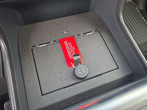 New 2025 Ford Expedition King Ranch image 23