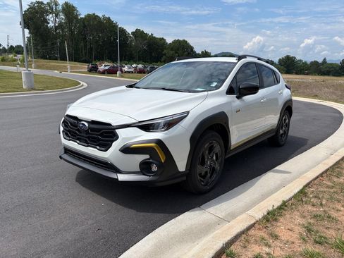 New 2026 Subaru Crosstrek 2.5i Sport w/ Crosstrek Mirror Package AWD/4WD image 3