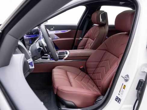 New 2026 BMW 760i xDrive w/ Executive Package AWD/4WD image 15
