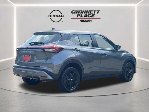 Used 2025 Nissan Kicks Play S FWD image 23