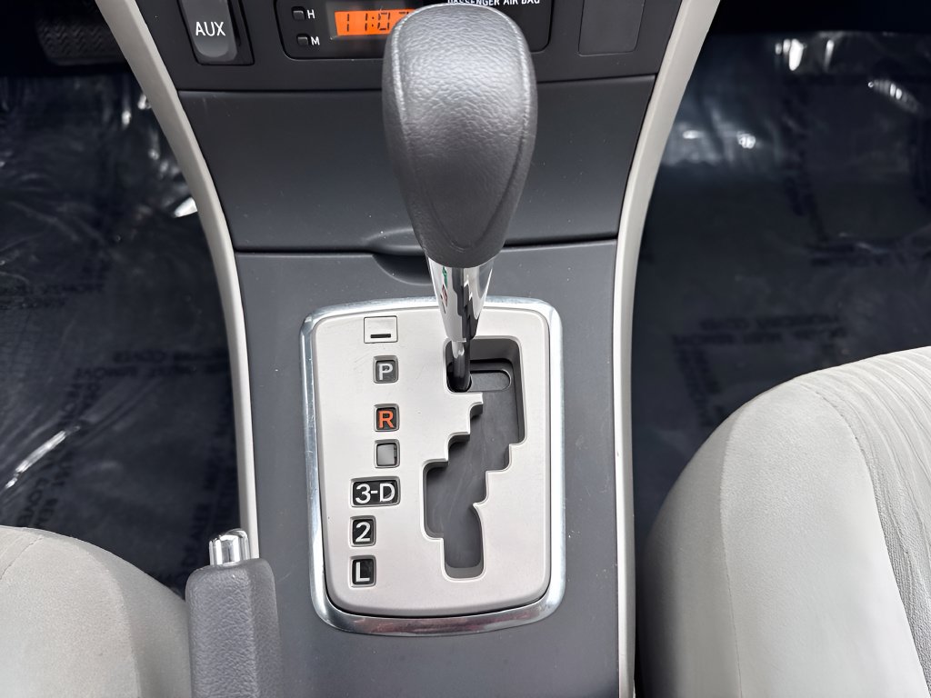 Used 2010 Toyota Corolla LE w/ All Weather Guard Pkg FWD image 12