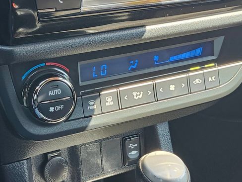 Used 2016 Toyota Corolla S FWD image 22