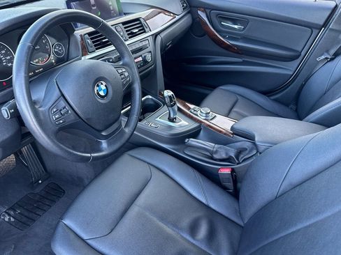 Used 2013 BMW 328i xDrive Sedan image 3