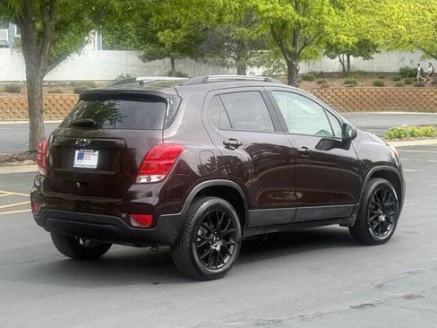 Used 2021 Chevrolet Trax LT w/ Sport Edition AWD/4WD image 4