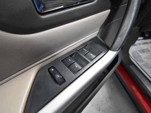 Used 2011 Ford Edge Limited FWD image 6