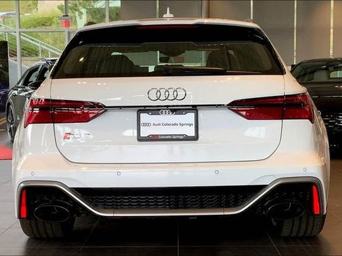 Certified 2025 Audi RS 6 performance w/ Executive Package image 4