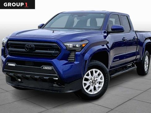 Certified 2024 Toyota Tacoma SR5 image 1