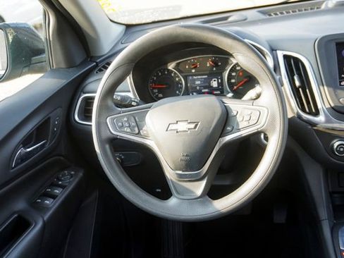 Used 2023 Chevrolet Equinox LT image 9