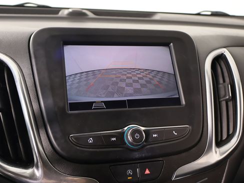 Used 2022 Chevrolet Equinox LT FWD image 6