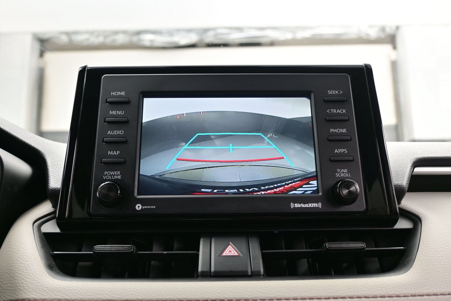 Used 2021 Toyota RAV4 XLE w/ Convenience Package AWD/4WD image 20