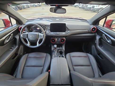 Used 2025 Chevrolet Blazer RS image 16