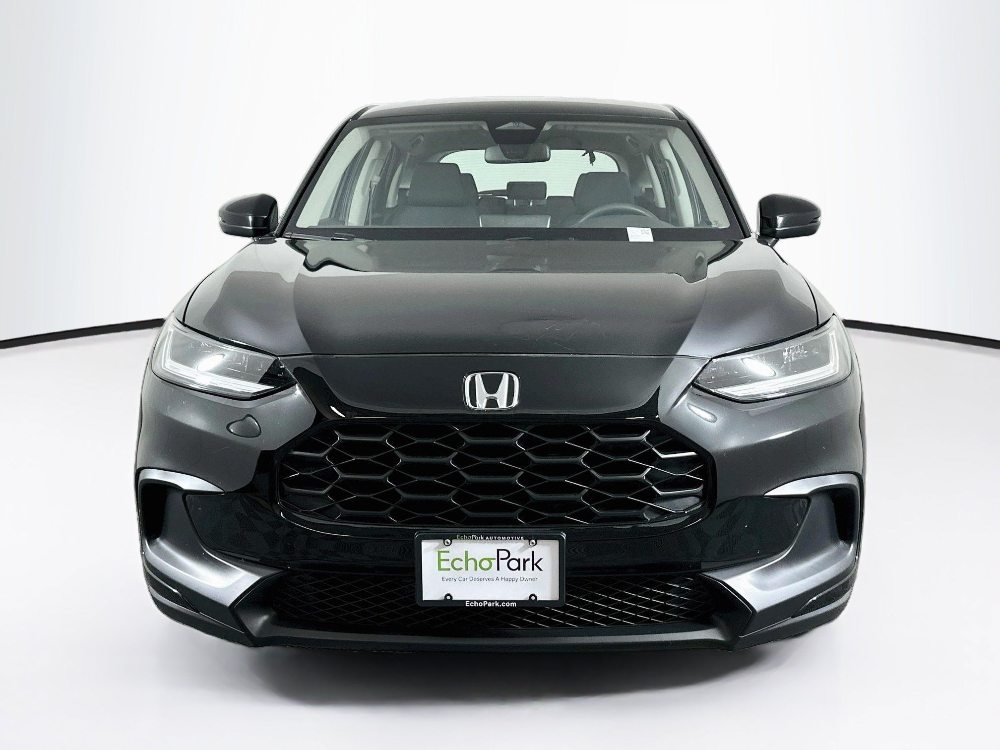 Used 2025 Honda HR-V LX image 2
