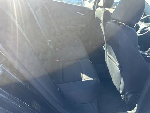 Certified 2022 Chevrolet Malibu LT image 9