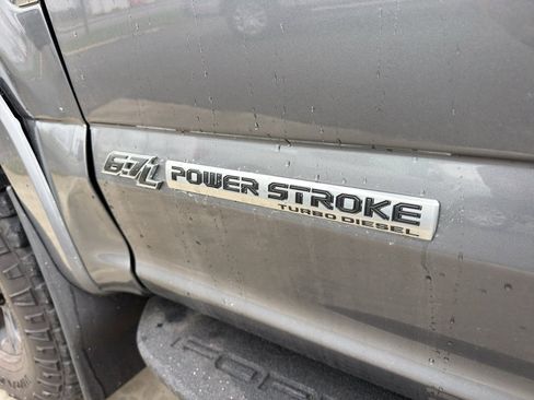 Used 2022 Ford F250 Lariat w/ Tremor Off-Road Package image 6