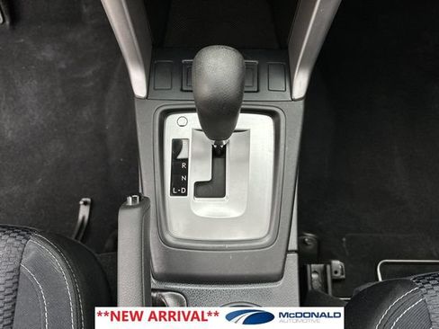 Used 2015 Subaru Forester 2.5i Premium AWD/4WD image 19