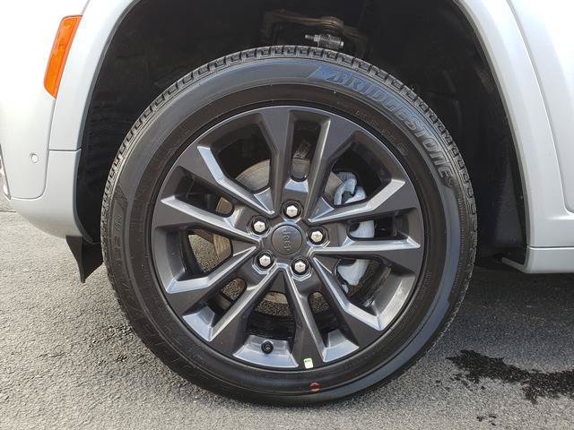 New 2026 Jeep Grand Cherokee Limited AWD/4WD image 12