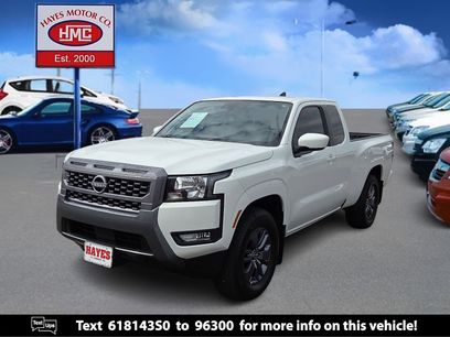 Used 2025 Nissan Frontier SV w/ SV Convenience Package