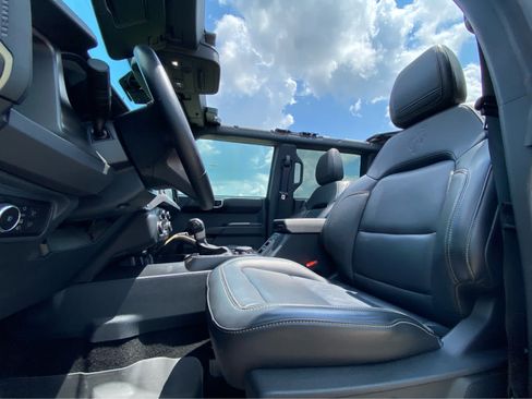 Used 2025 Ford Bronco Badlands AWD/4WD image 31