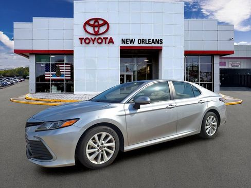 Used 2023 Toyota Camry LE FWD image 1