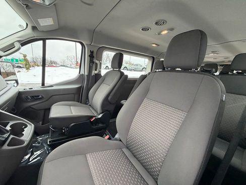 Used 2023 Ford Transit 350 XLT image 6