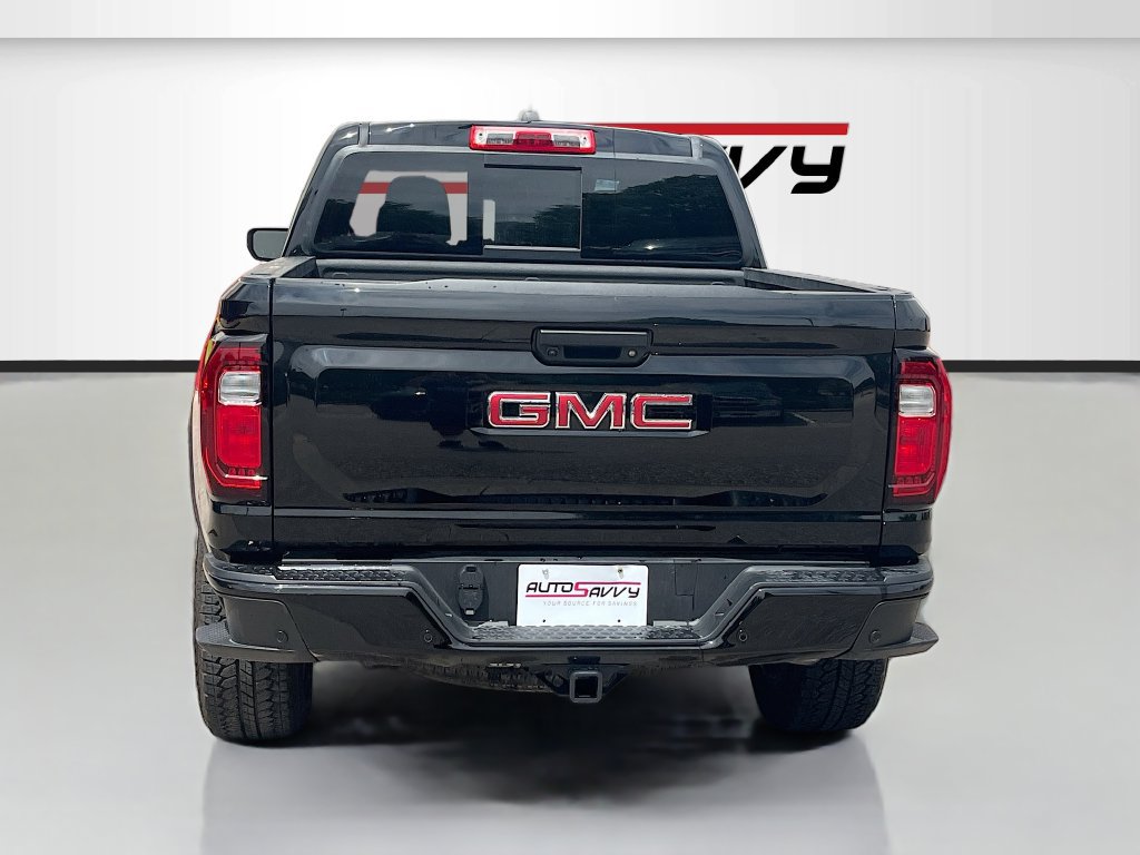 Used 2024 GMC Canyon Denali AWD/4WD image 6