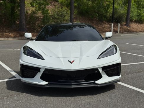Used 2021 Chevrolet Corvette Stingray Premium Conv w/ Z51 Performance Package RWD image 2