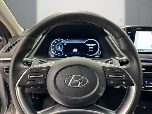 Certified 2023 Hyundai Sonata Limited FWD image 23