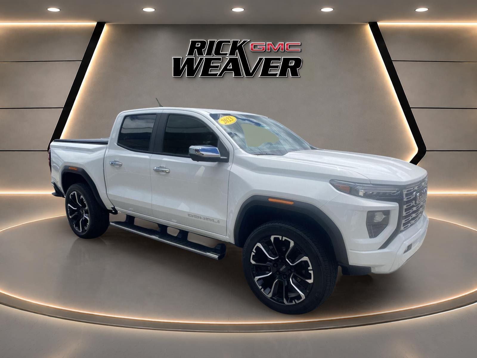 Used 2023 GMC Canyon Denali AWD/4WD image 7