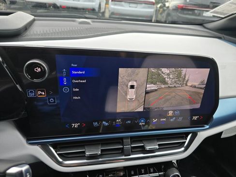 New 2026 Chevrolet Equinox EV LT w/ Convenience Package II image 30