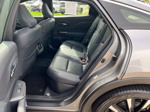 Used 2023 Toyota Crown Platinum AWD/4WD image 31
