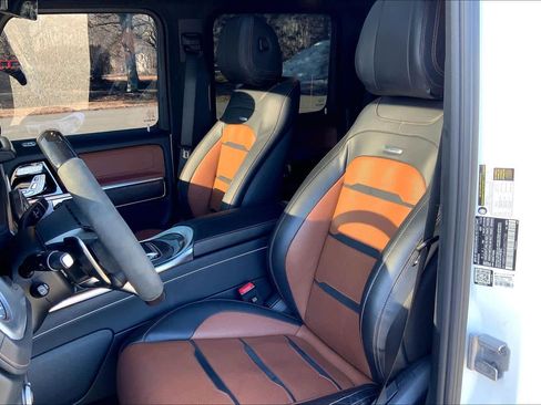 Certified 2025 Mercedes-Benz G 63 AMG 4MATIC image 9