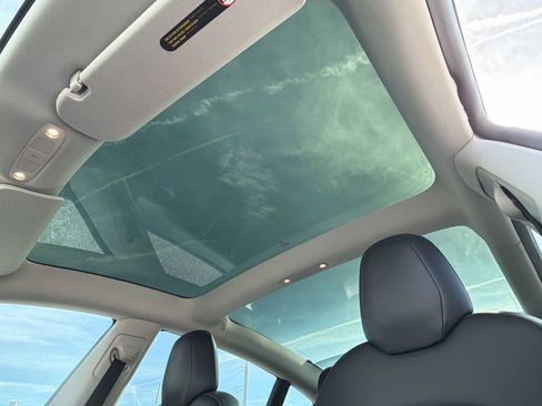 Used 2019 Tesla Model 3 Long Range image 13