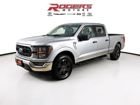 Used 2023 Ford F150 XLT w/ Equipment Group 301A Mid image 3