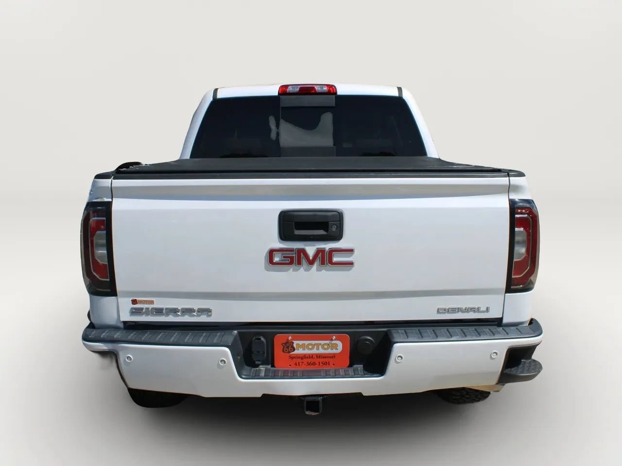 Used 2017 GMC Sierra 1500 Denali AWD/4WD image 8